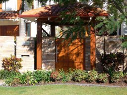 contemporary-gates-37