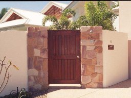 contemporary-gates-44