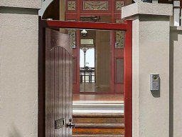 contemporary-gates-47