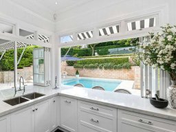 bifold-windows-70